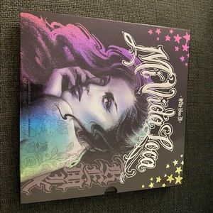 Limited edition KVD Mi Vida Loca palette